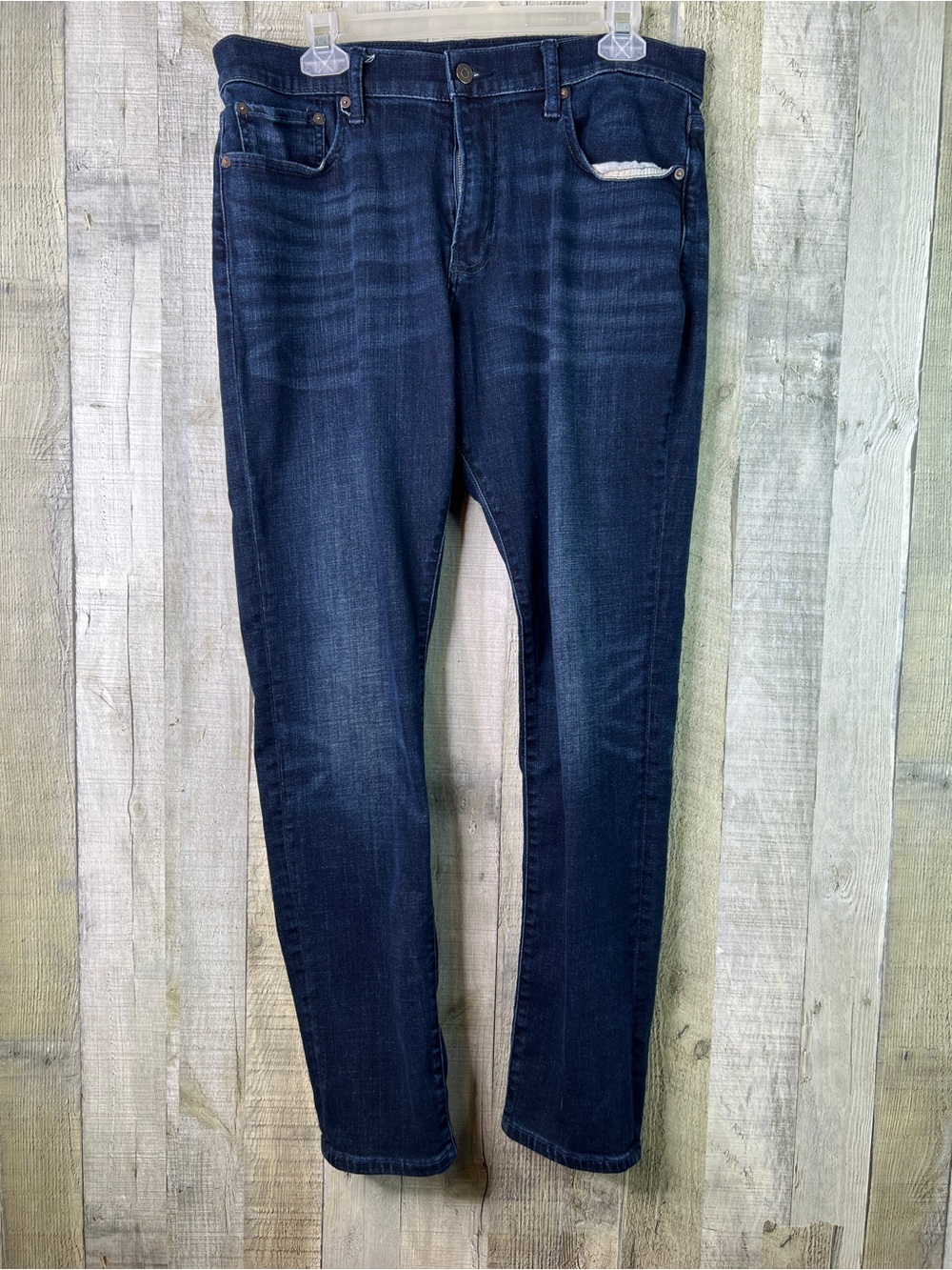 Lucky Brand Size 34x32 Dark Blue Denim Jeans Slim 5 Pockets Button Zip Closure